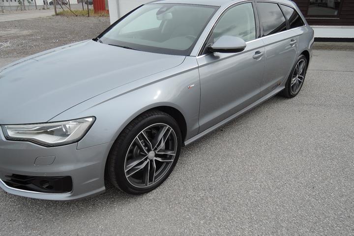 Sølv Audi A6 fra 2015