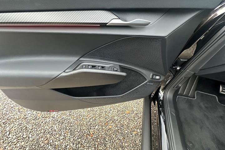 Sort Skoda Elroq fra 2026