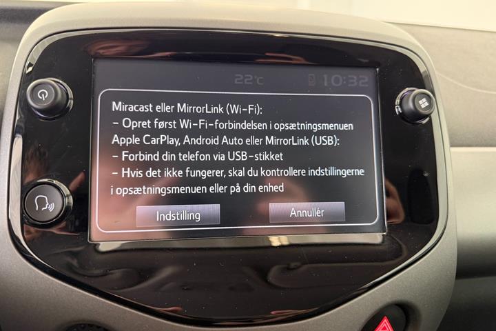 Hvid Toyota Aygo fra 2020