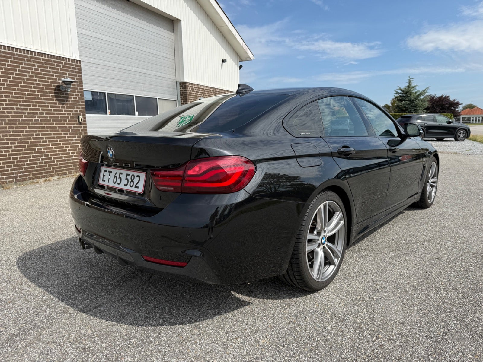 Sort BMW 420d fra 2020