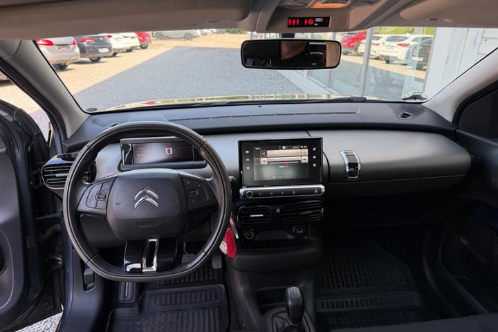 Grå Citroën C4 Cactus fra 2016