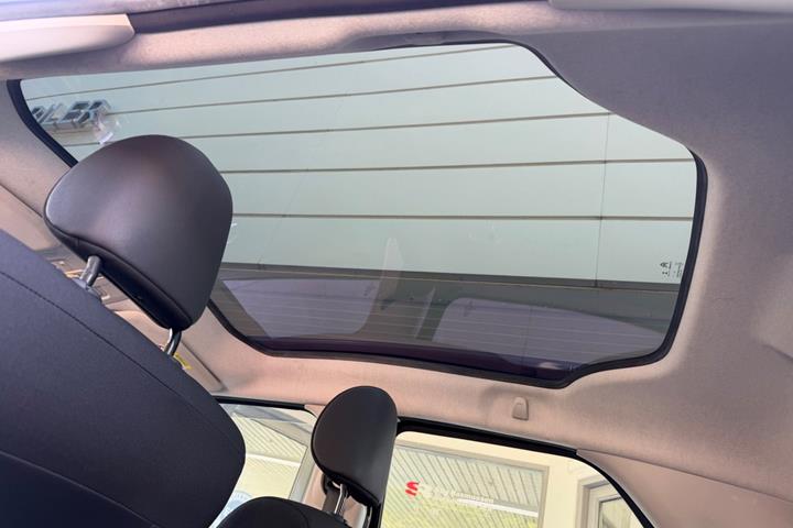 Grå Citroën C4 Cactus fra 2016