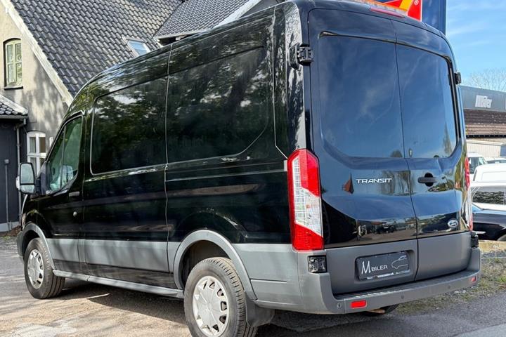Sort Ford Transit 350 L2 Van fra 2017