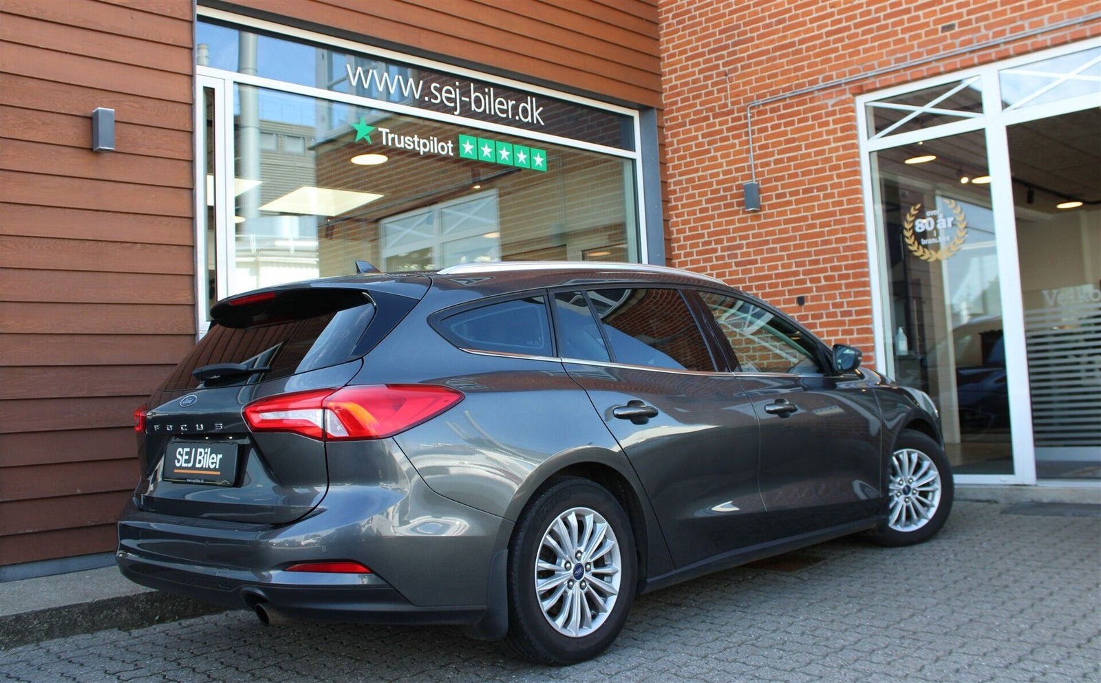Grå Ford Focus fra 2019