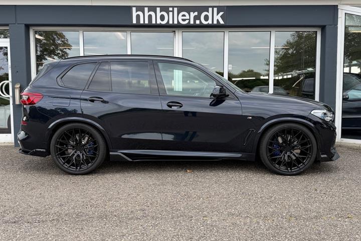 Sort BMW X5 fra 2019