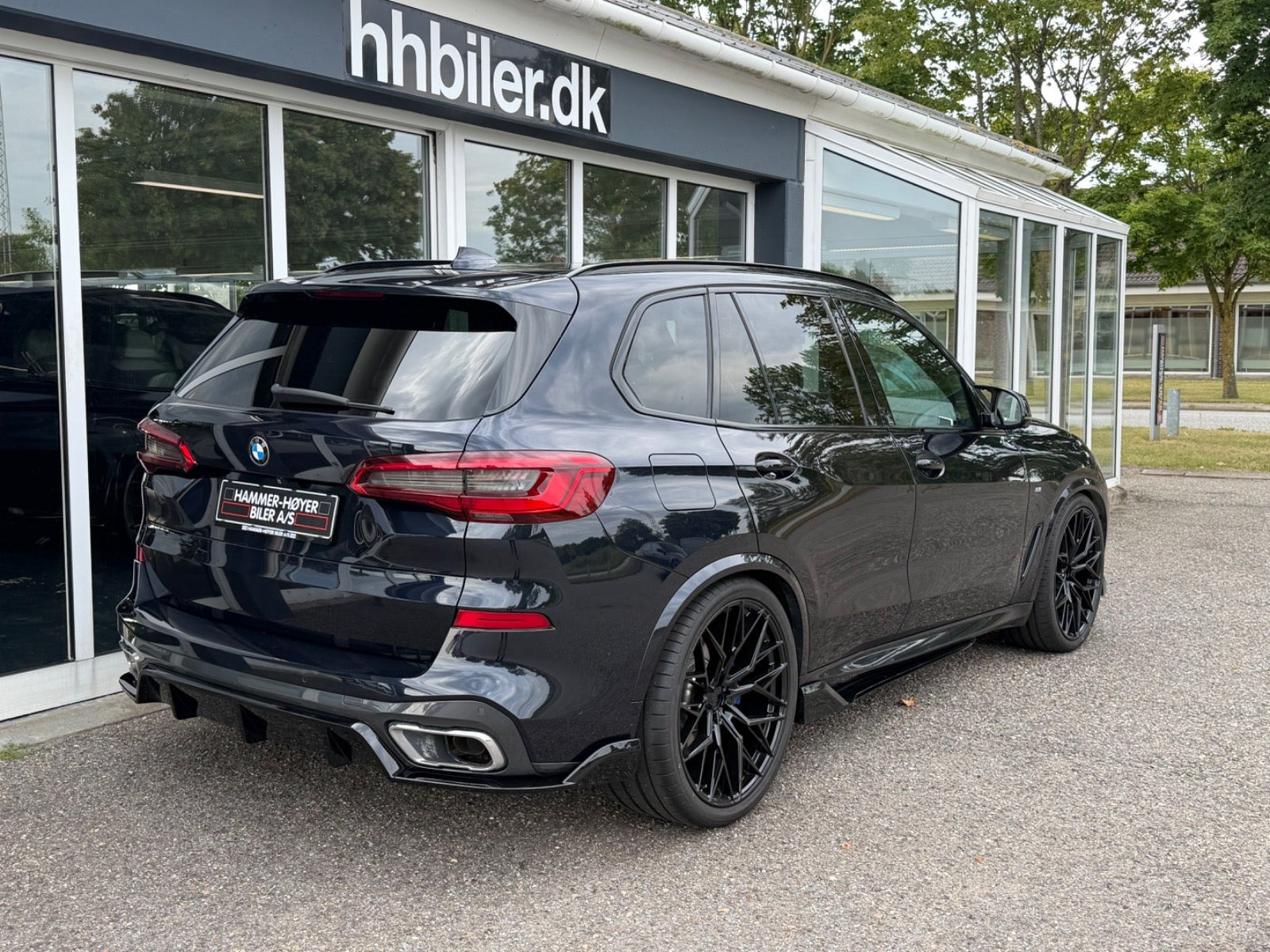 Sort BMW X5 fra 2019