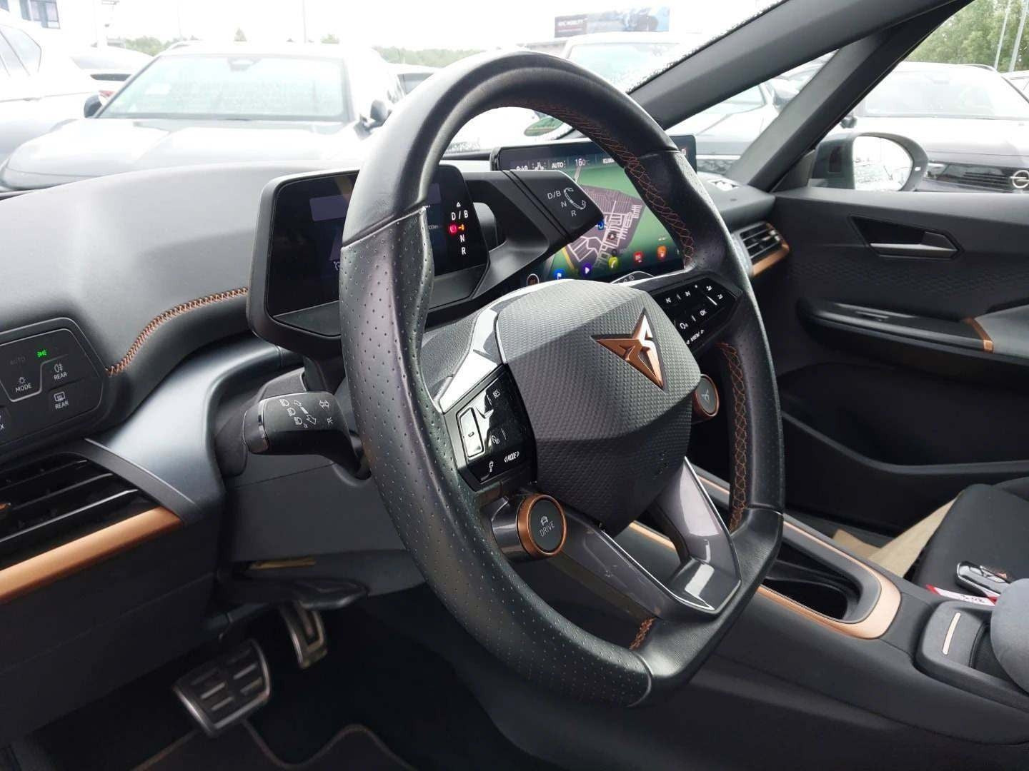 Hvid Cupra Born fra 2023