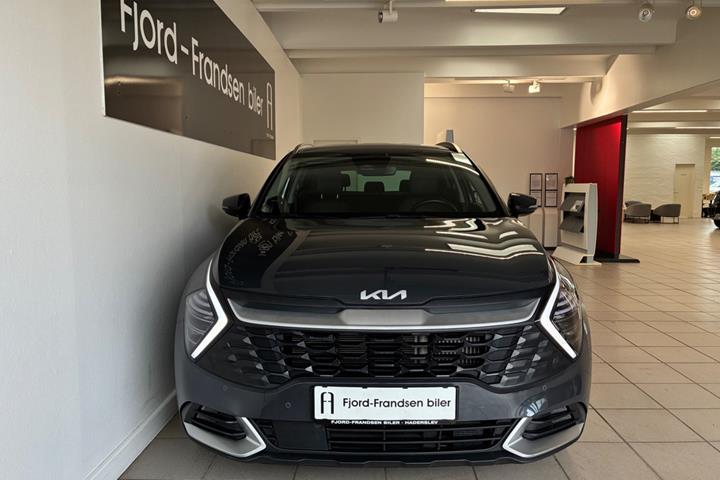Grå Kia Sportage fra 2022