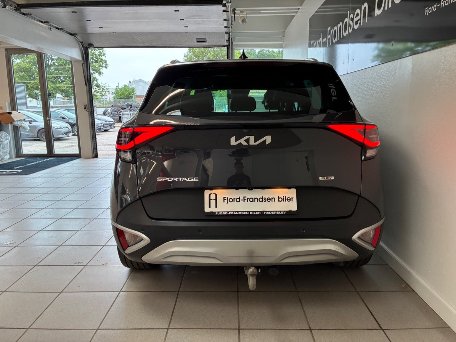Grå Kia Sportage fra 2022