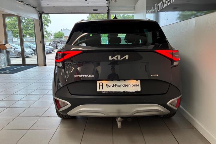 Grå Kia Sportage fra 2022