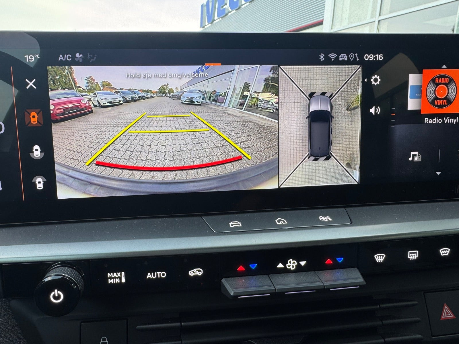 Hvid Opel Grandland-e fra 2025