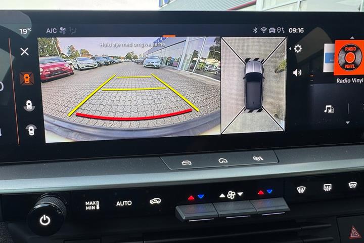 Hvid Opel Grandland-e fra 2025