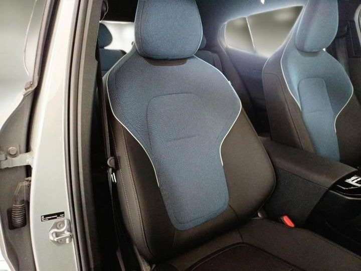 Grå Volvo EX30 fra 2024