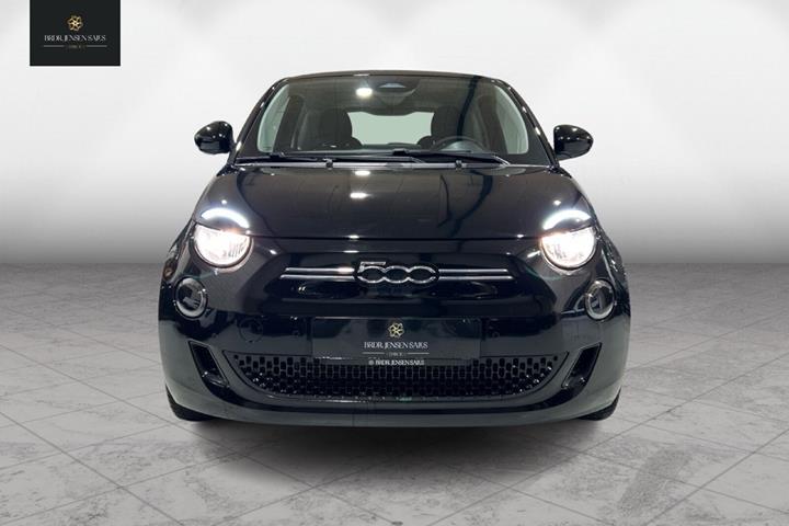 Sort Fiat 500e fra 2023