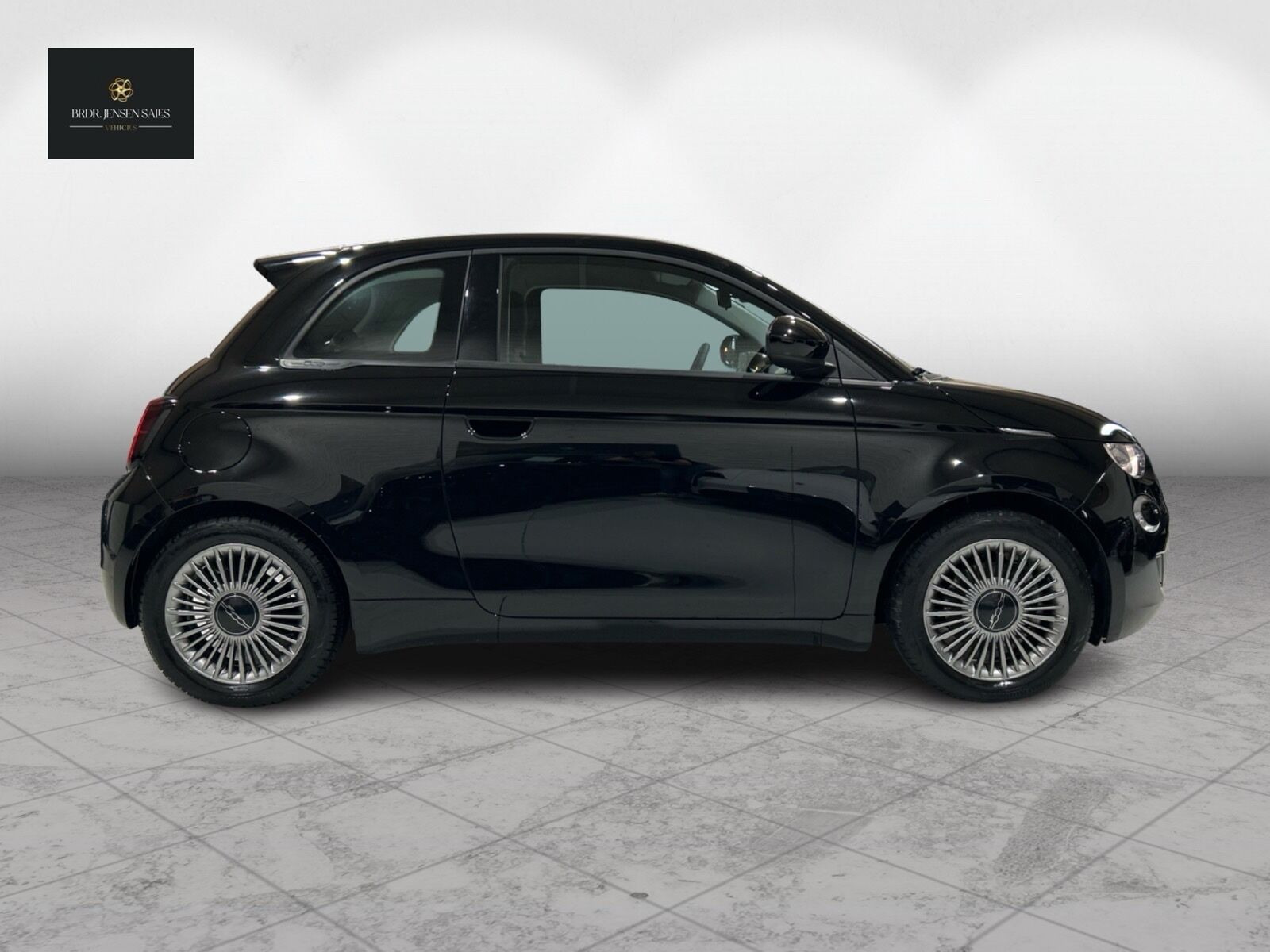 Sort Fiat 500e fra 2023