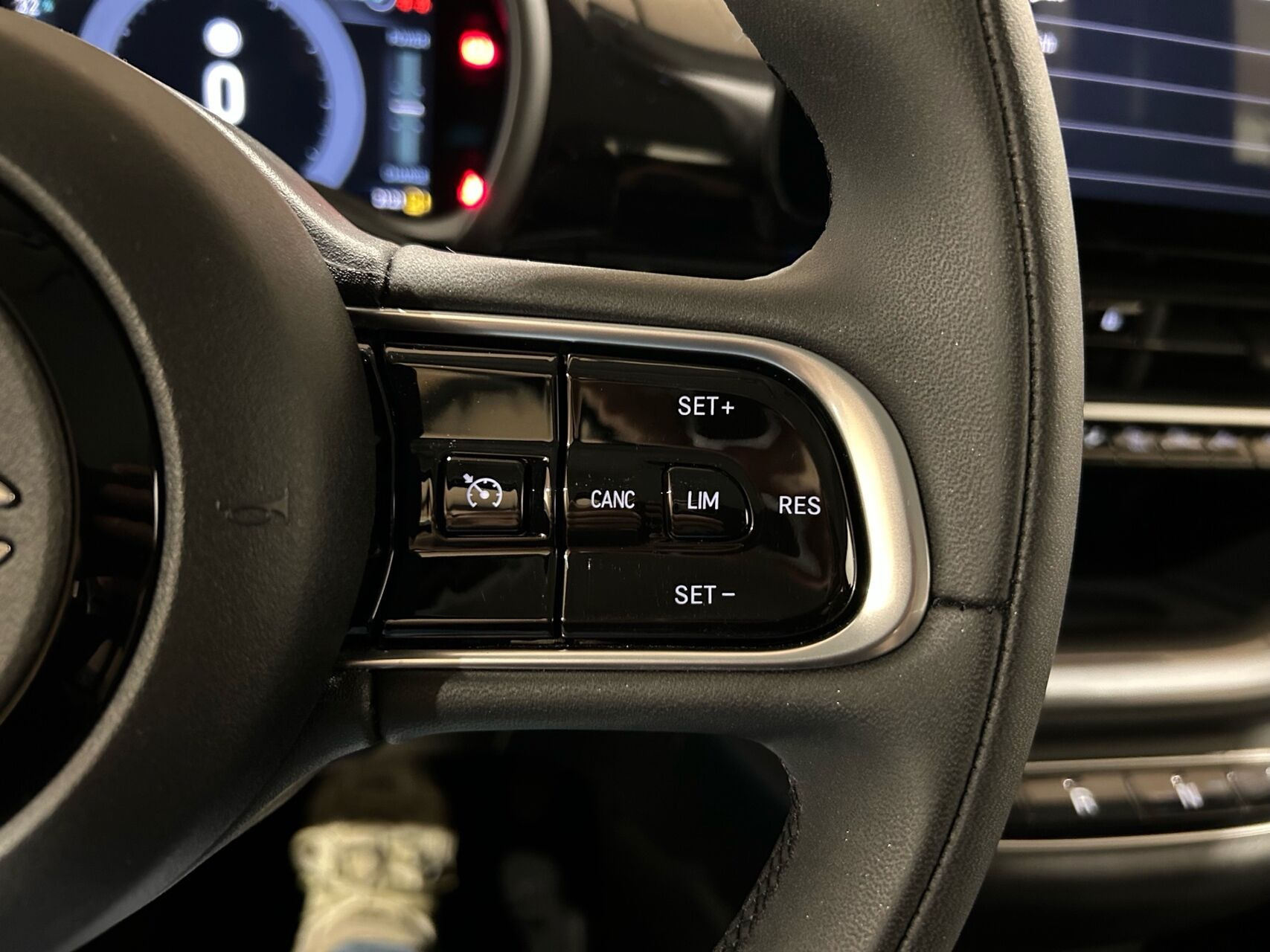 Sort Fiat 500e fra 2023