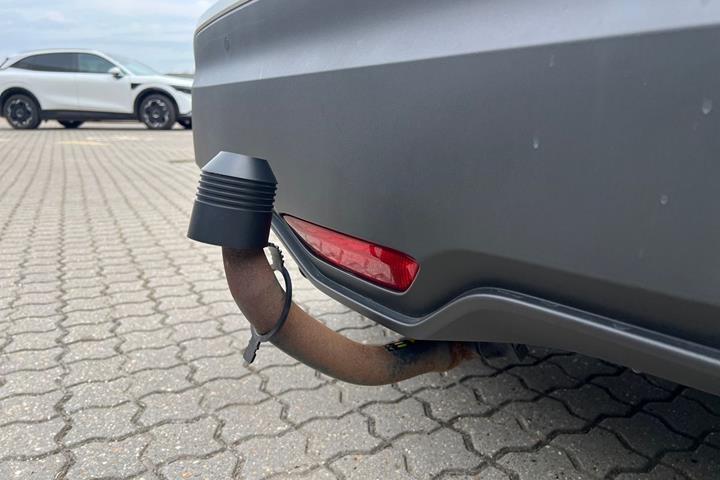 Hvid Toyota C-HR fra 2019