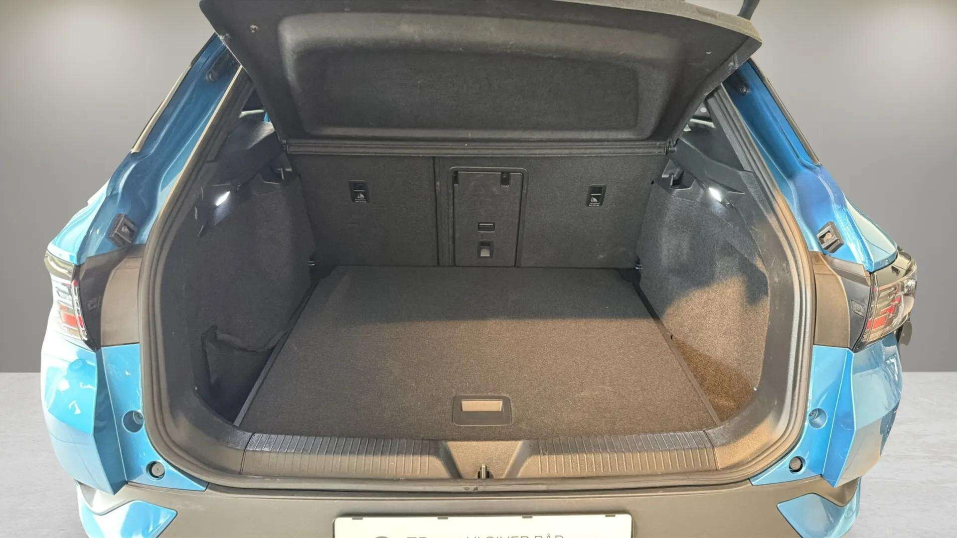 Blå VW ID.4 fra 2024