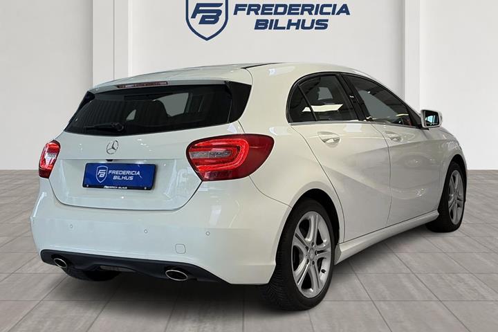 Hvid Mercedes A220 fra 2014