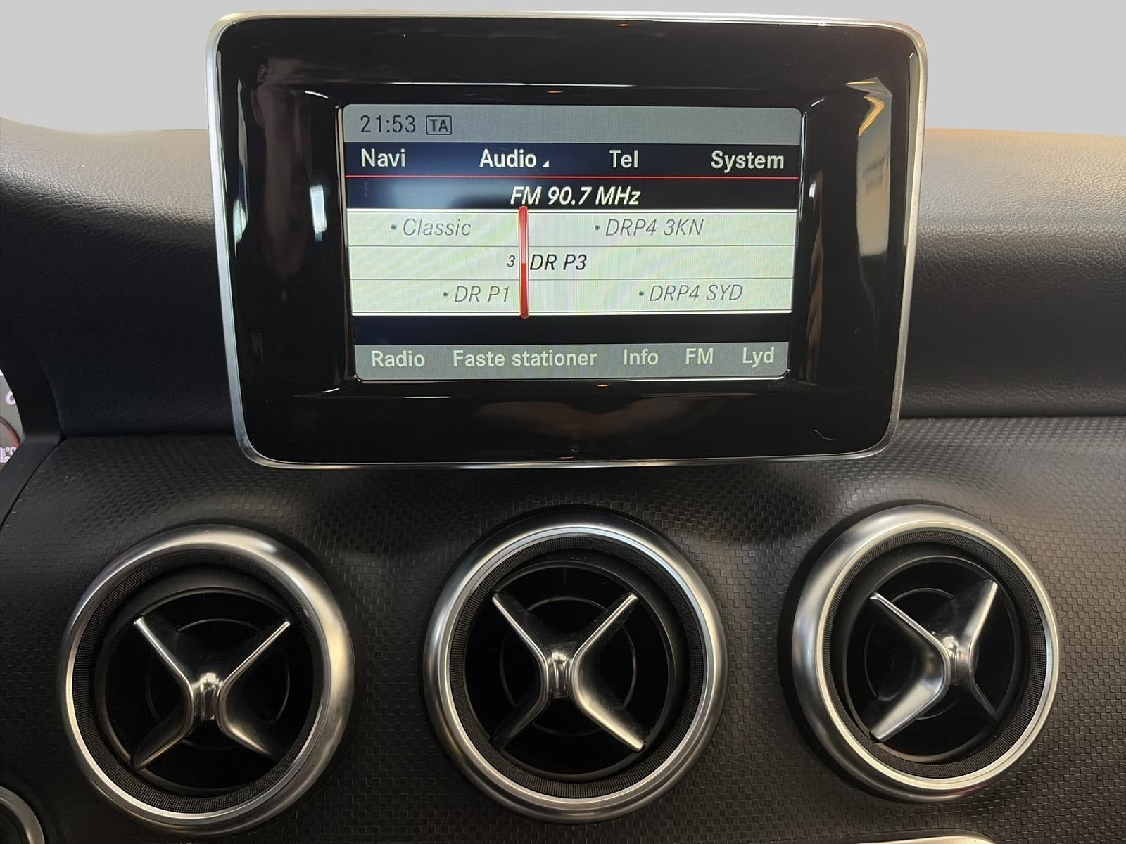 Hvid Mercedes A220 fra 2014