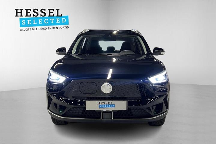 Sort MG ZS fra 2023