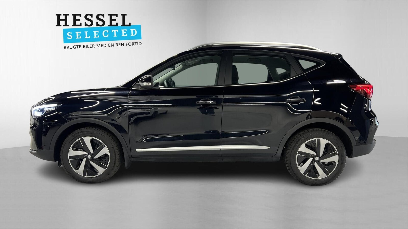 Sort MG ZS fra 2023