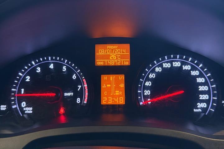 undefined Toyota Avensis fra 2014