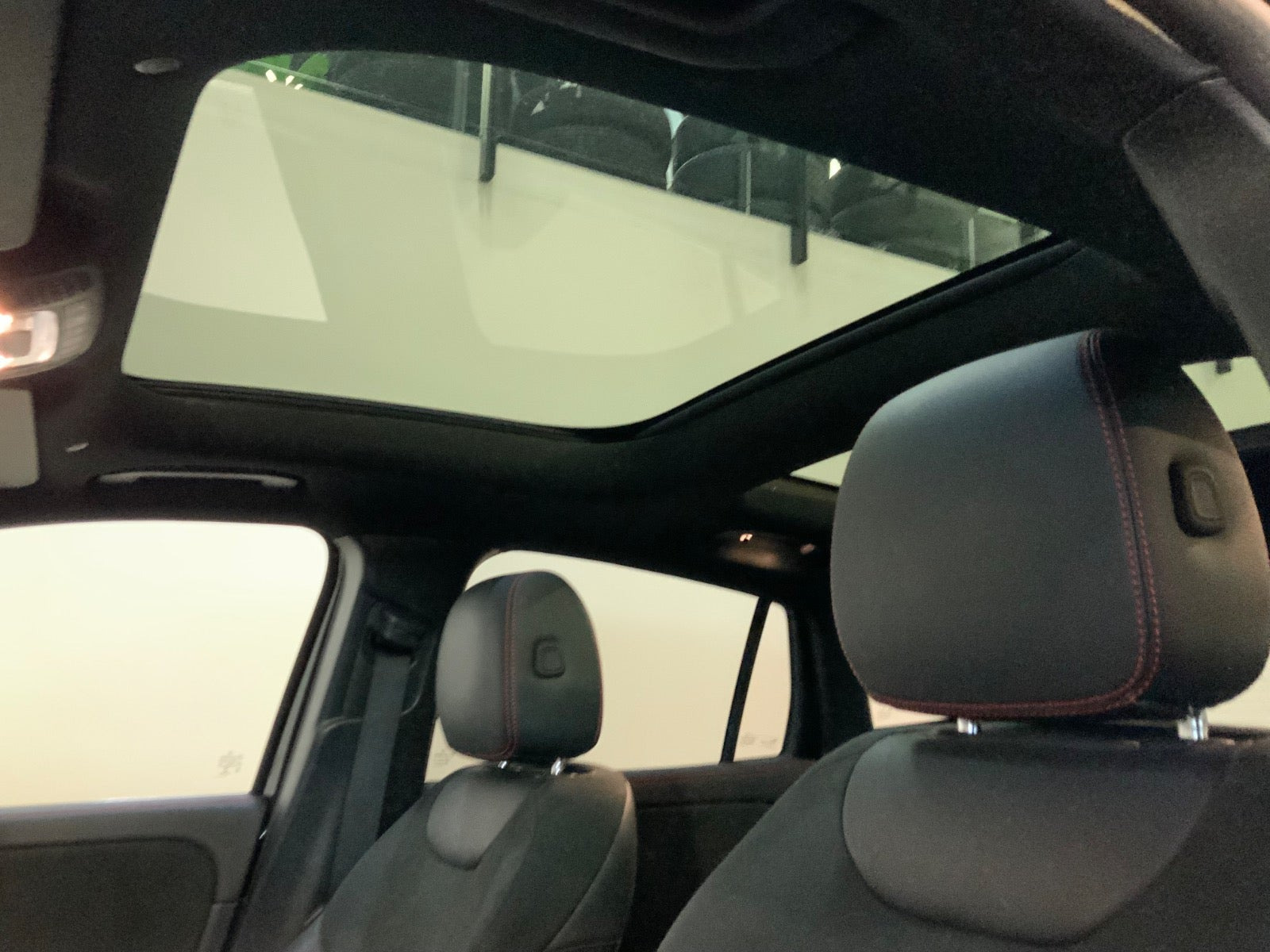 Sort Mercedes GLA220 d fra 2020