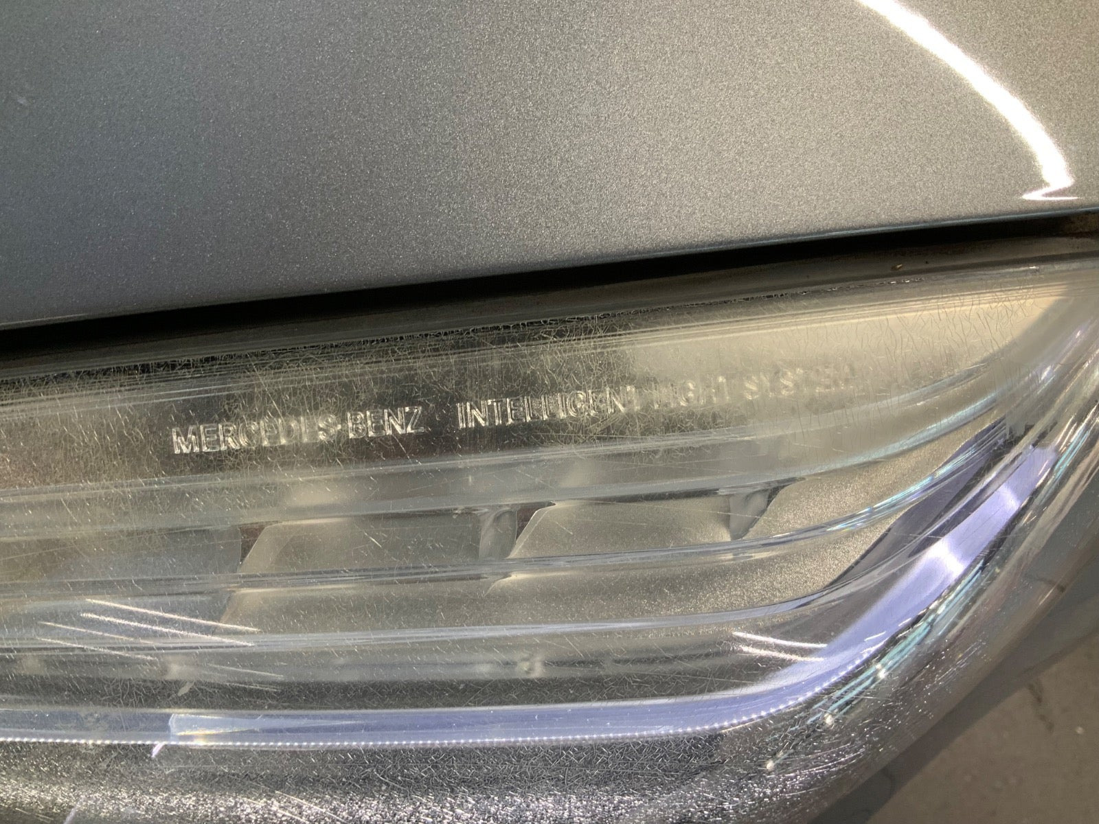 Grå Mercedes GLK220 fra 2013