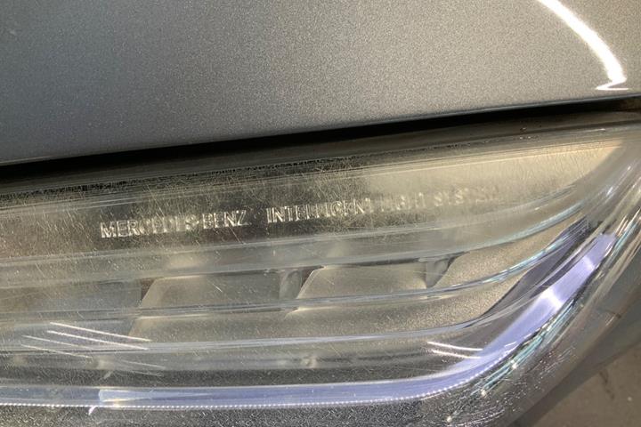 Grå Mercedes GLK220 fra 2013