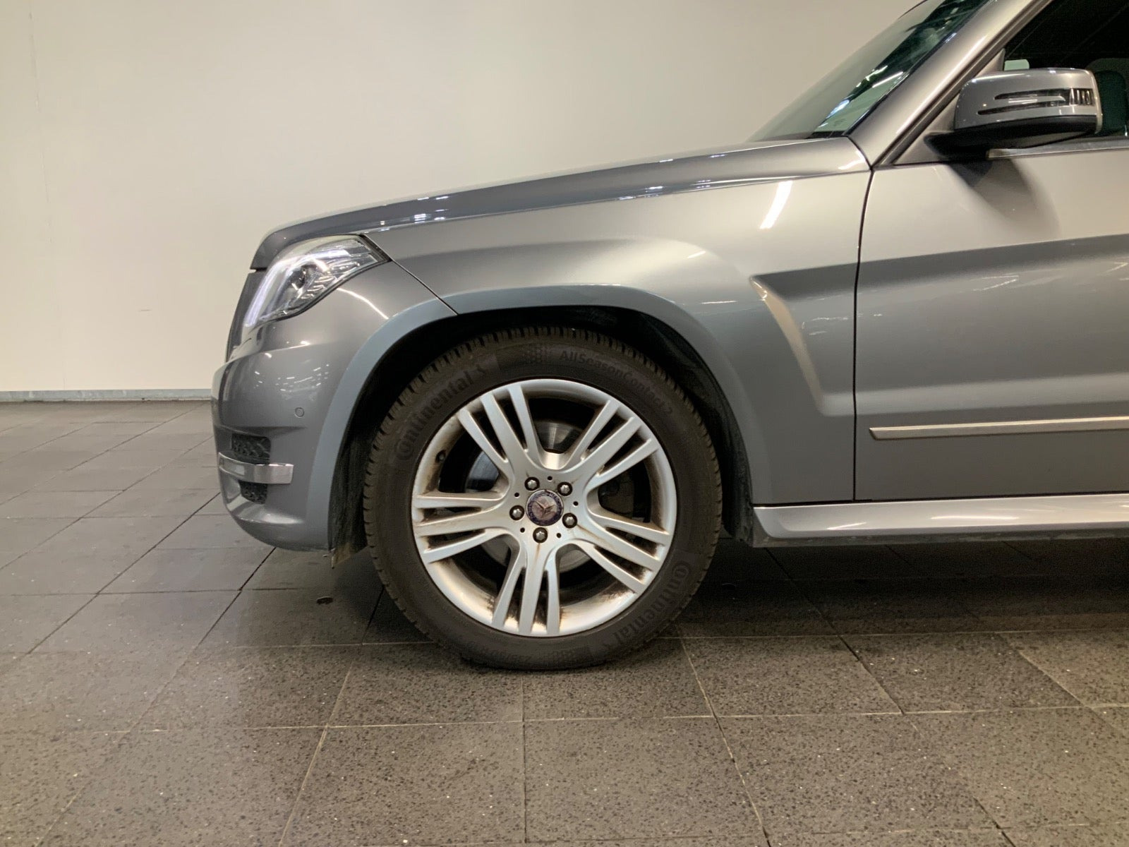 Grå Mercedes GLK220 fra 2013