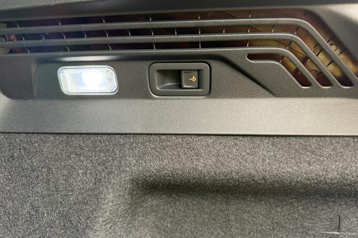 Rød VW ID.4 fra 2023