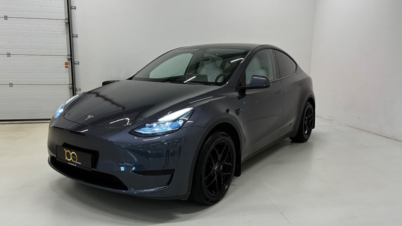 Tesla Model Y RWD