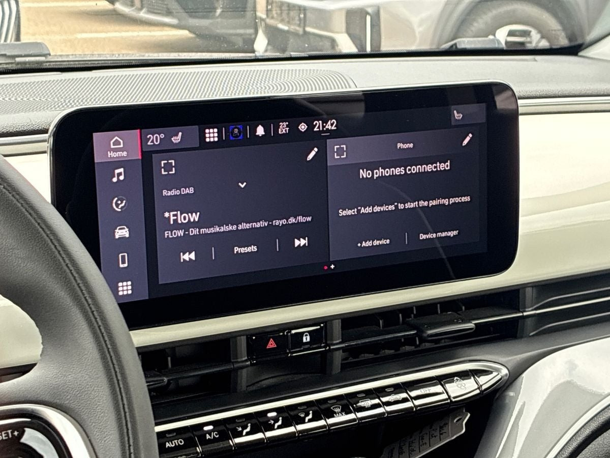 Hvid Fiat 500e fra 2023