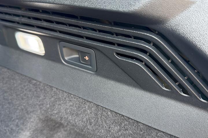 Blå VW ID.5 fra 2025