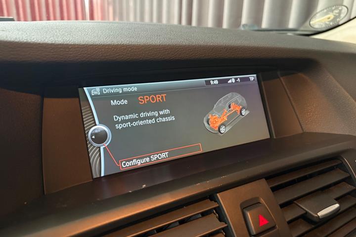 Sort BMW X3 fra 2011