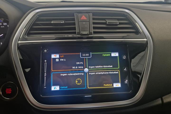 Blå Suzuki S-Cross fra 2016
