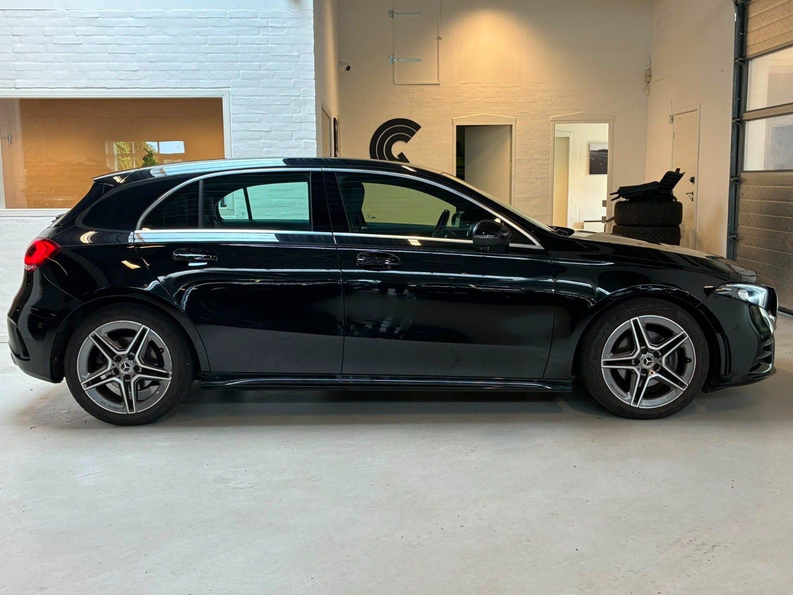 Sort Mercedes A200 fra 2022