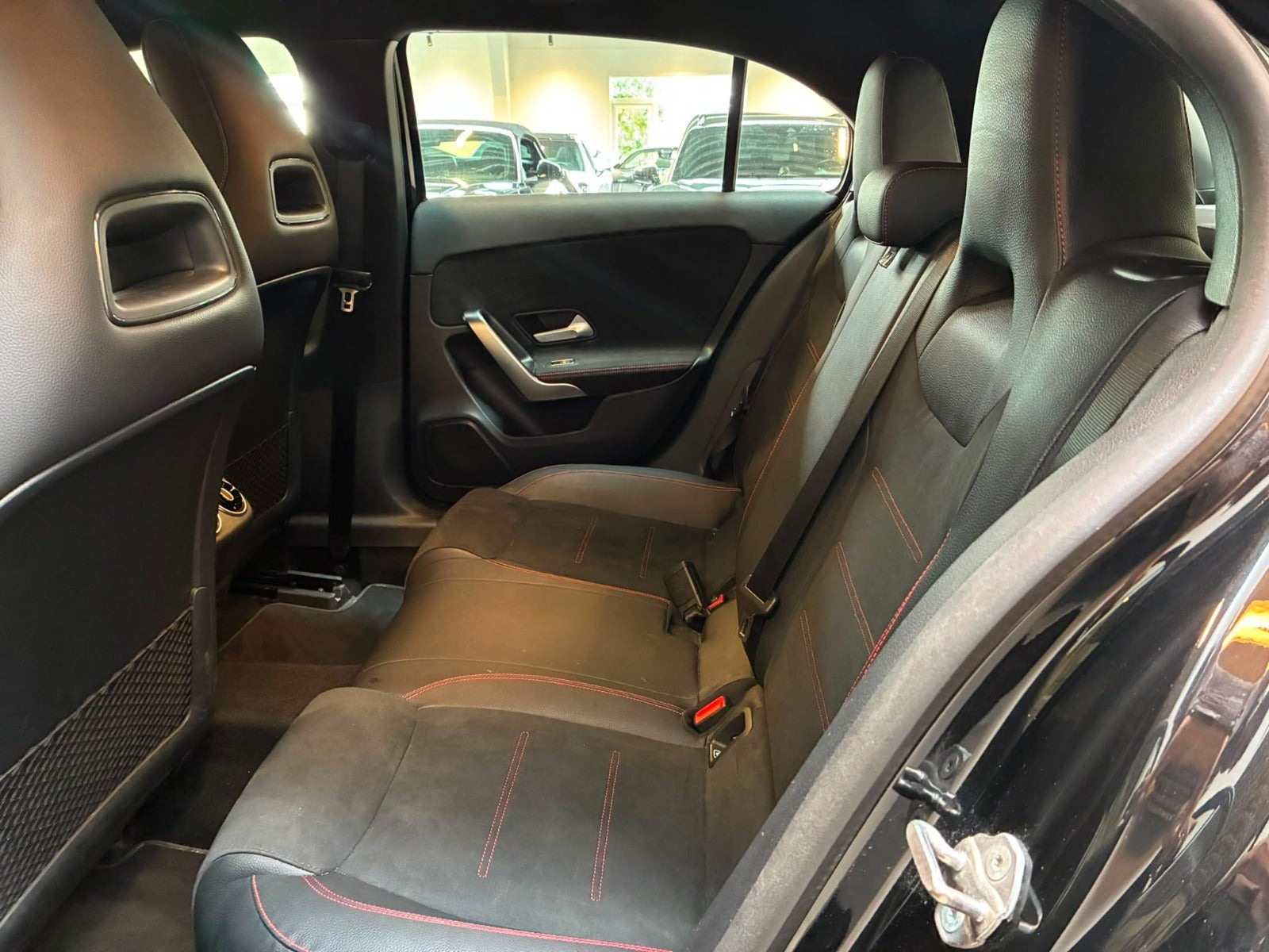 Sort Mercedes A200 fra 2022