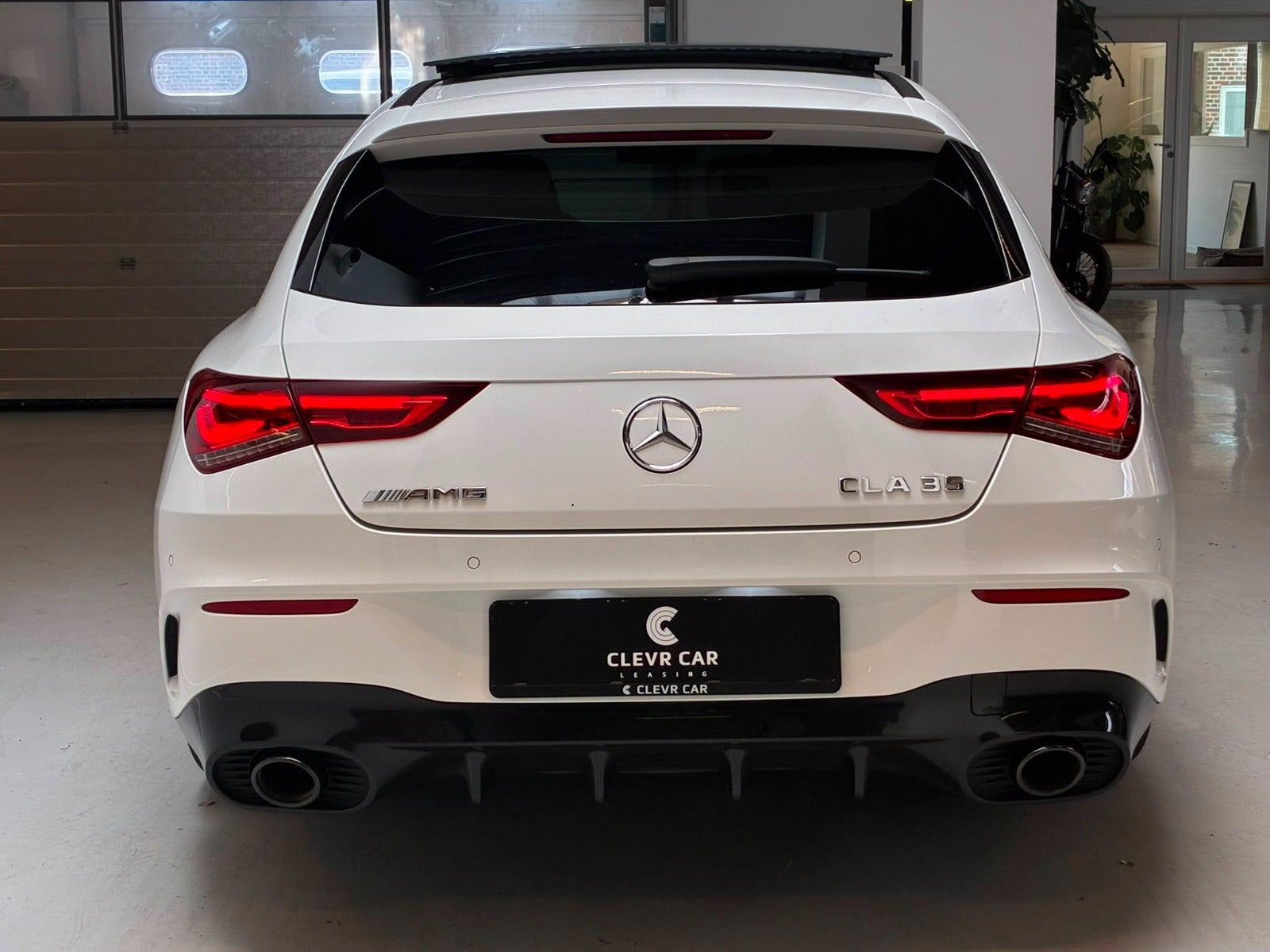 Hvid Mercedes CLA35 fra 2020