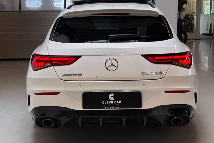 Hvid Mercedes CLA35 fra 2020