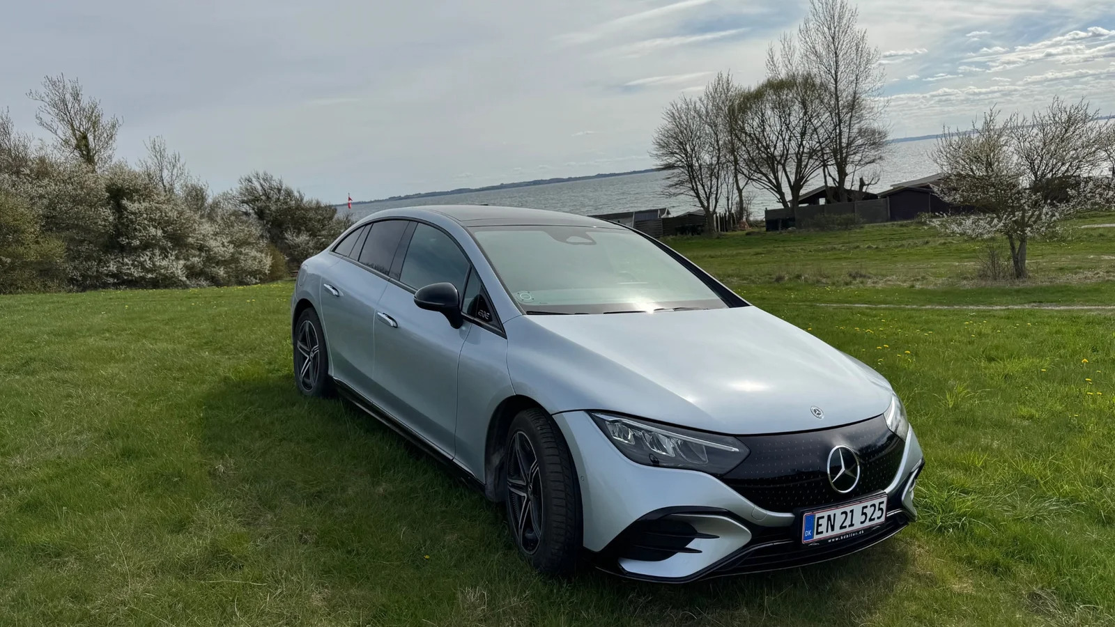 Mercedes EQE300 AMG Line
