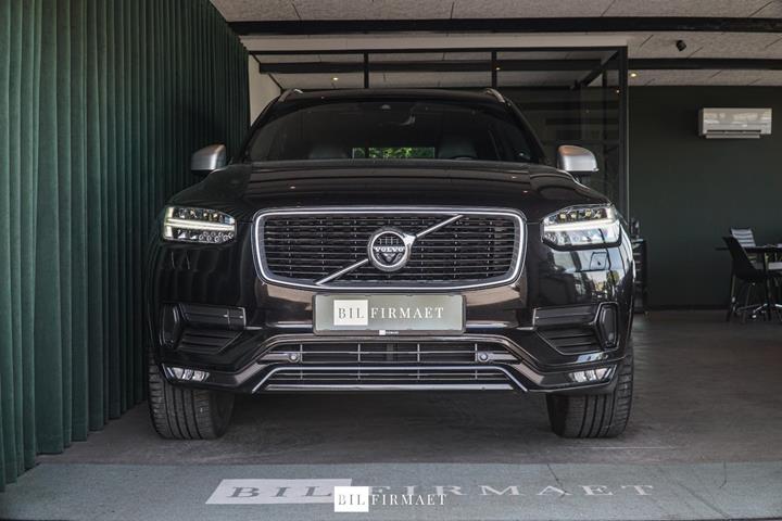 Sort Volvo XC90 fra 2018