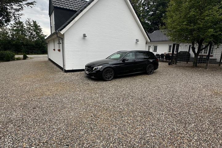 Sort Mercedes C220 d fra 2018
