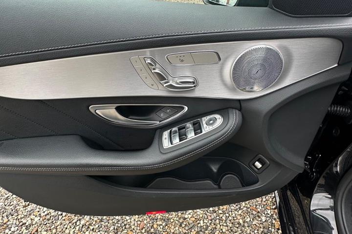 Sort Mercedes C220 d fra 2018