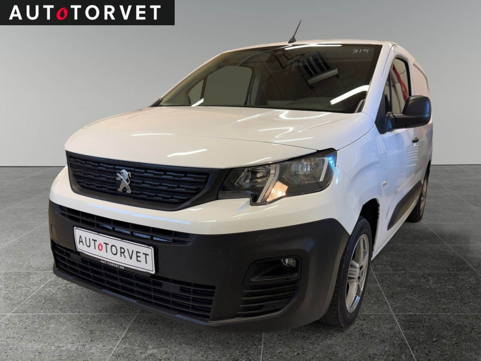 Peugeot Partner 1,5 BlueHDi 100 L1V1 Plus Van