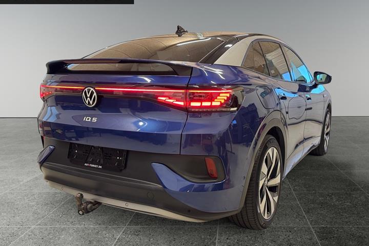 Blå VW ID.5 fra 2022