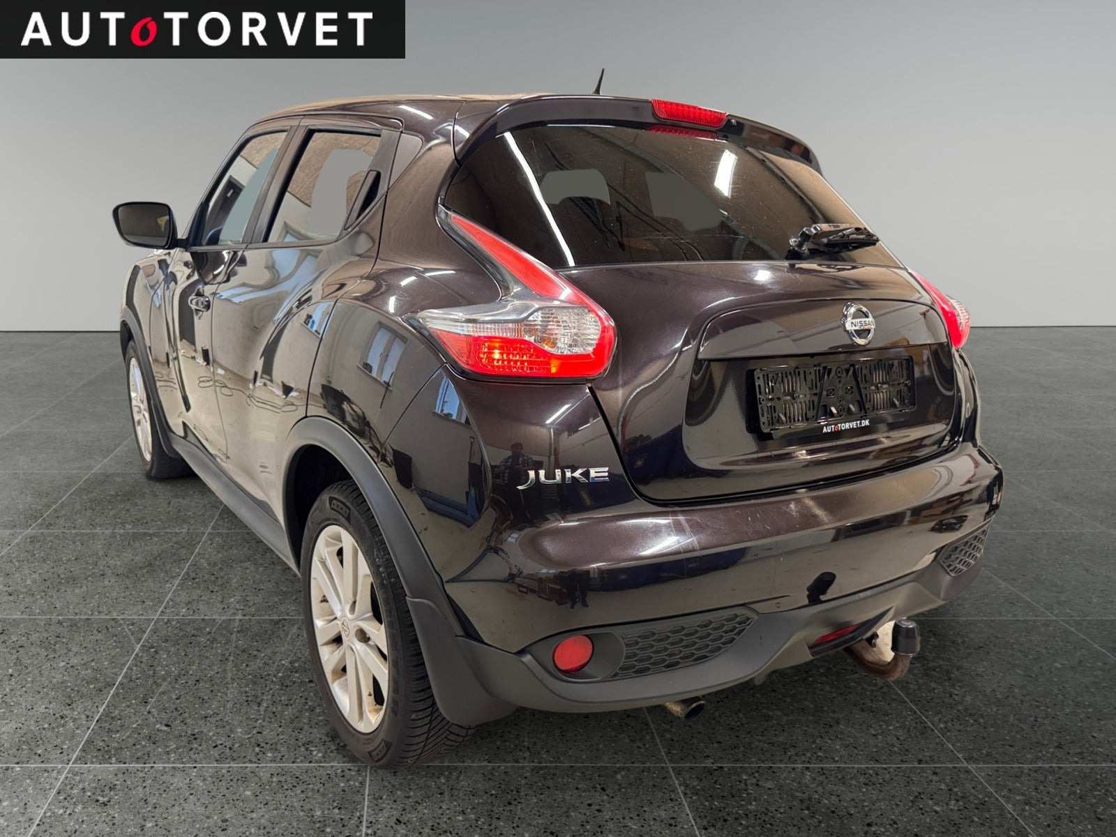 Brun Nissan Juke fra 2011