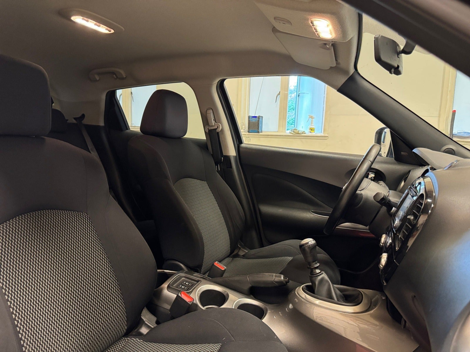 Brun Nissan Juke fra 2011