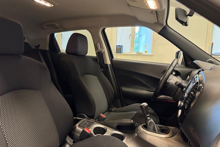 Brun Nissan Juke fra 2011